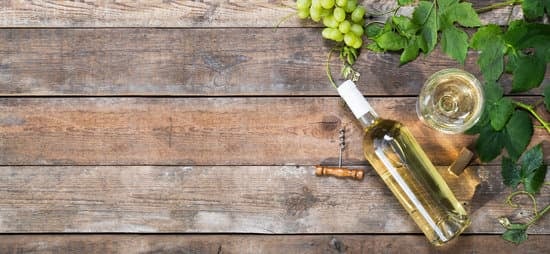 Is Riesling A Dry White Wine To Cook With?