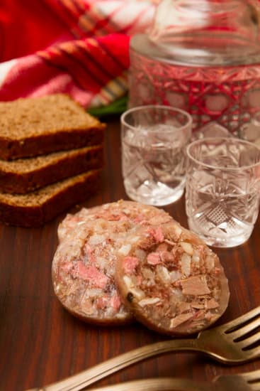 What Does Cranberry Vodka Taste Good With?